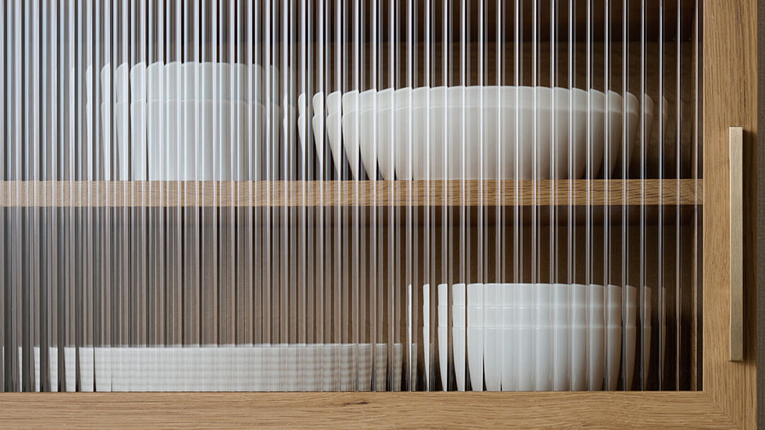 光をやわらかく取り込むモールガラス