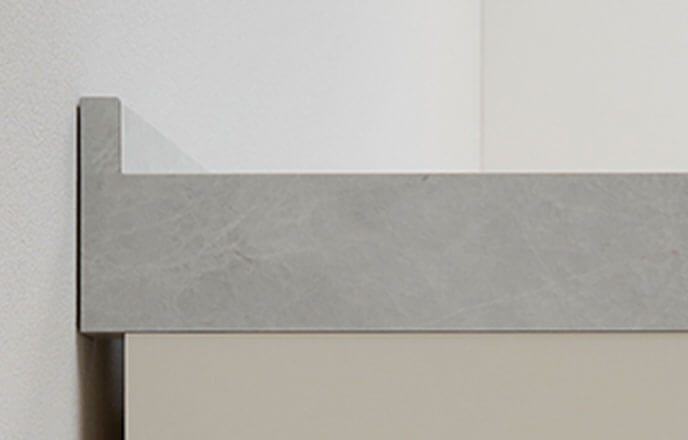 LC キッチンカウンター：継ぎ目のない天板