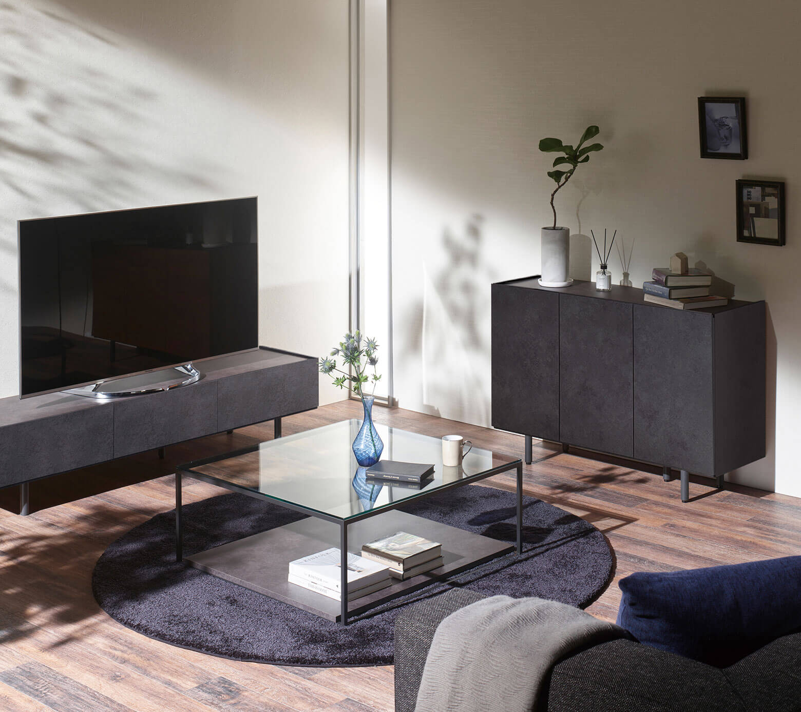 パモウナのアイテムを使ったリビングコーディネート