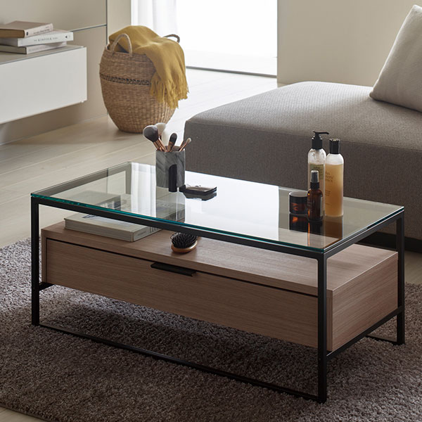 パモウナのリビングテーブル