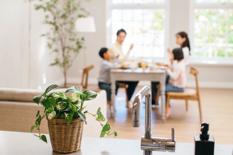 キッチンの通路幅は家族構成で変わる