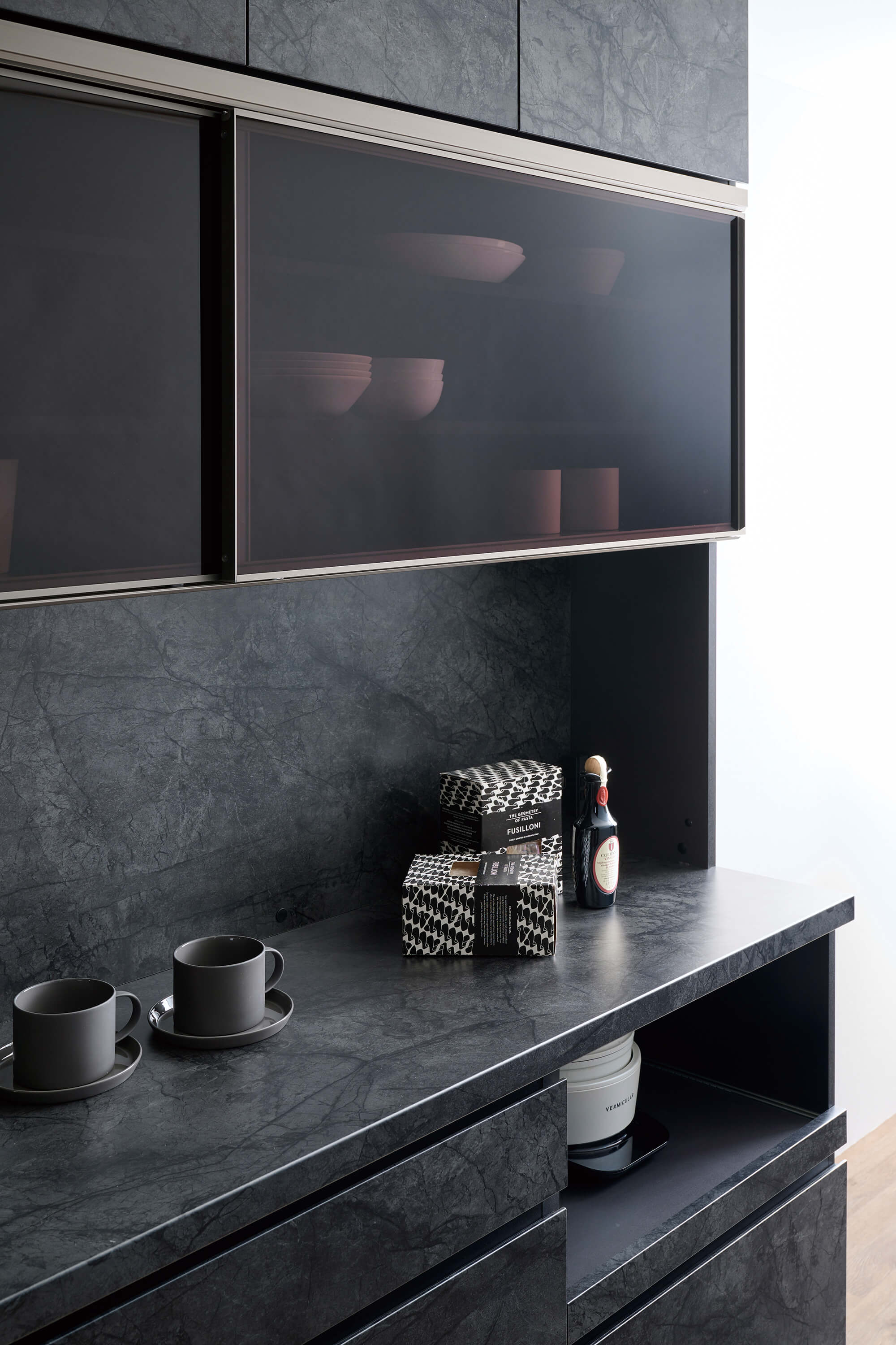 CP引き戸食器棚