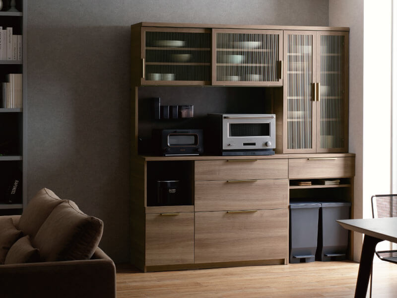 NWのスライドドアタイプ食器棚