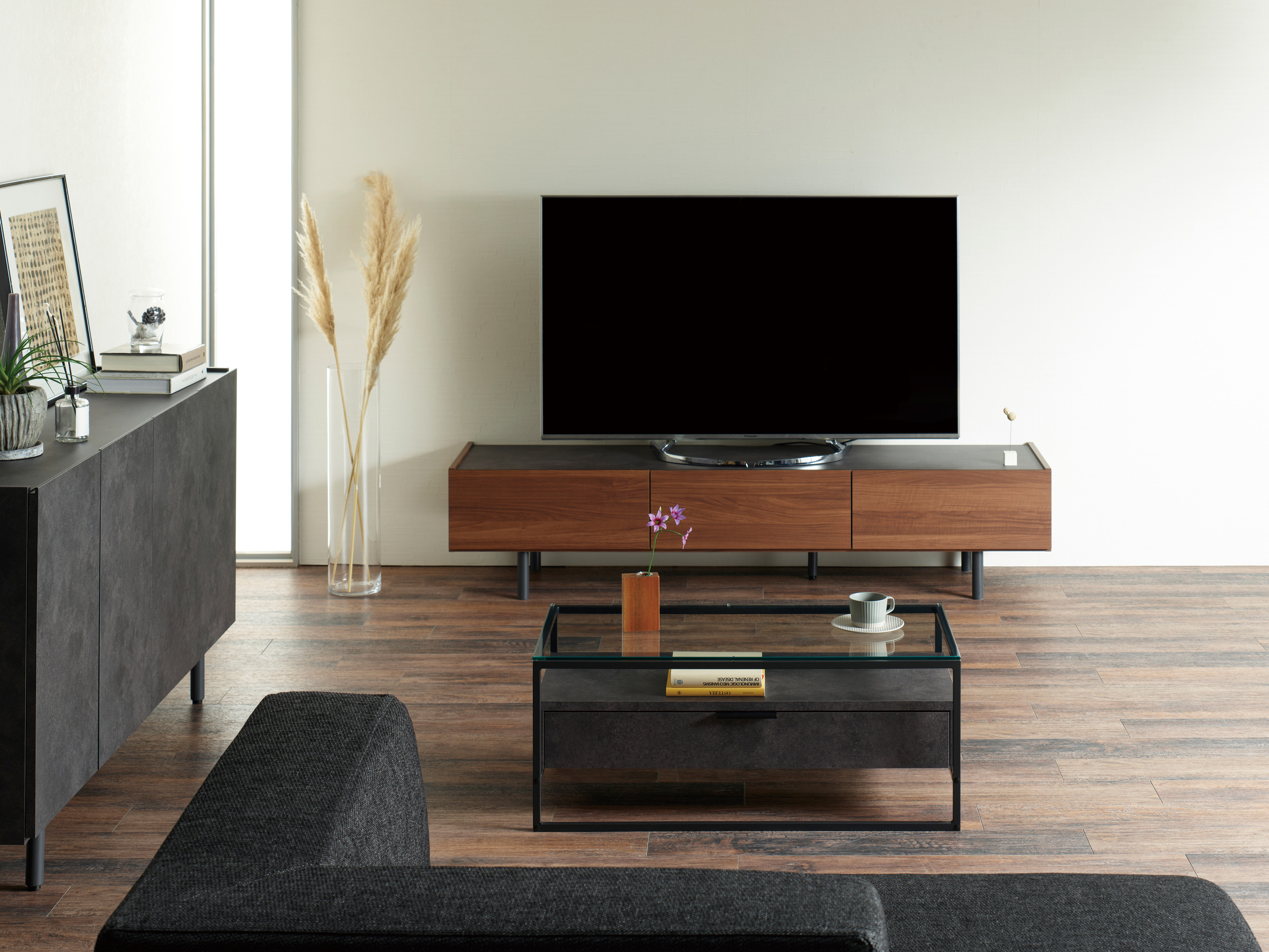 WVテレビボードを使ったリビングレイアウト例