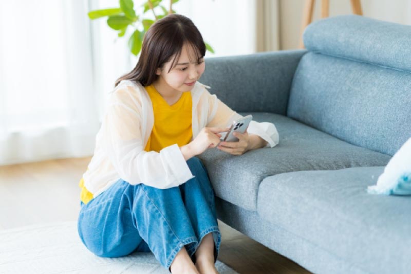 座面低めのソファイメージ