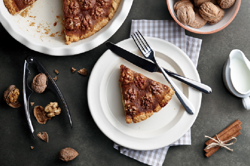食べ物の汚れにも強いセラミック天板