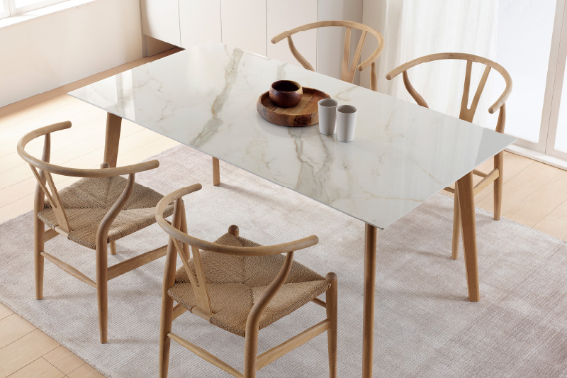 CXシリーズのセラミックダイニングテーブル